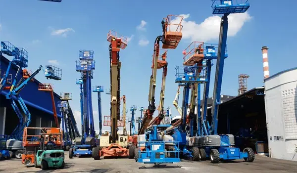 Xe nâng người dạng Boom lift