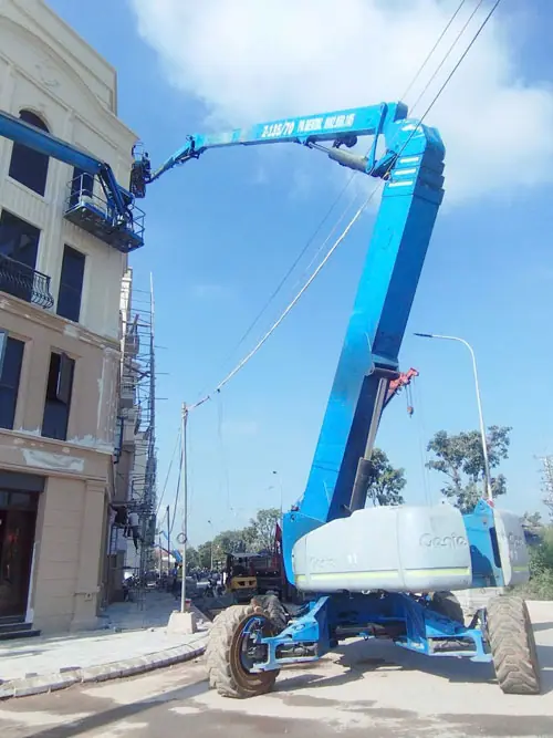 Ảnh Cho thuê xe nâng dạng Boom lift