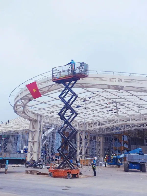 Cho thuê xe nâng tại Đông Anh