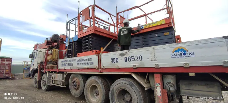 Cho thuê xe nâng dự án nhà máy lọc hóa dầu Long Sơn