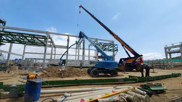 Cho thuê xe nâng dự án nhà máy lọc hóa dầu Long Sơn