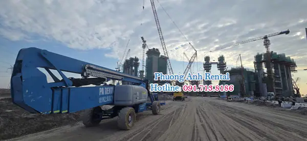 Cho thuê xe nâng tại dự án Vinfast Trống Đồng