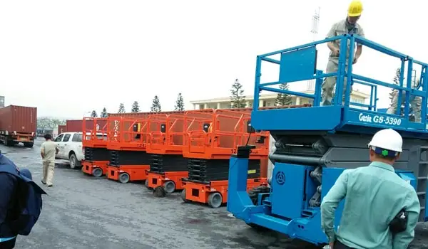 Xe nâng tự hành cắt kéo điện 6m - 18m