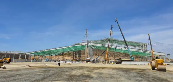 Cho thuê xe nâng dự án nhà máy lọc hóa dầu Long Sơn
