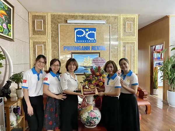 sinh nhật công ty Phương Anh Rental