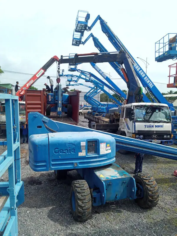 Báo Giá Thuê Xe Nâng 2026 Mới Nhất – Dịch Vụ Uy Tín Tại Phương Anh Rental