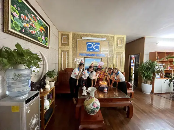 sinh nhật công ty Phương Anh Rental